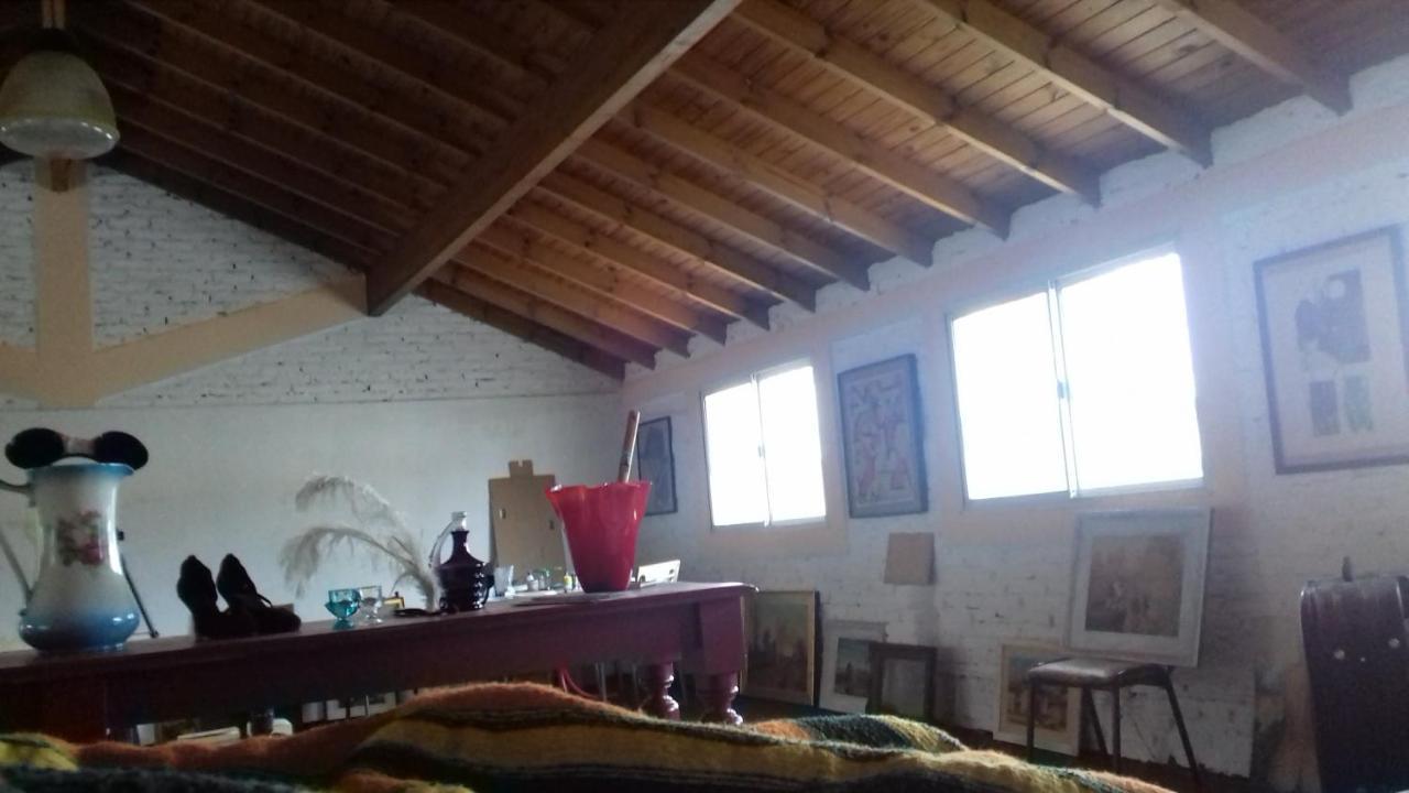 La Casa De Los Murales Avellaneda  Exterior foto